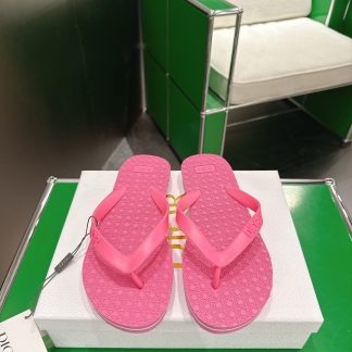 Dior Slides