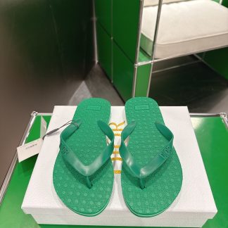 Dior Slides