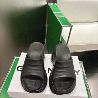 GIVENCHY Slides ins marshmallow 10cm