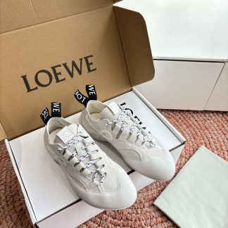 Loewe Sneakers