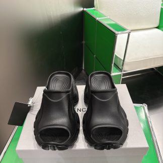 k003 BALENCIAGA Slides ins logo 0