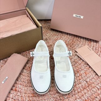 Miu Miu Casual Shoes