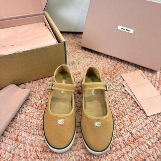 Miu Miu Casual Shoes