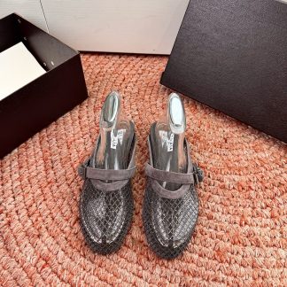 DYMONLATRY Sandals