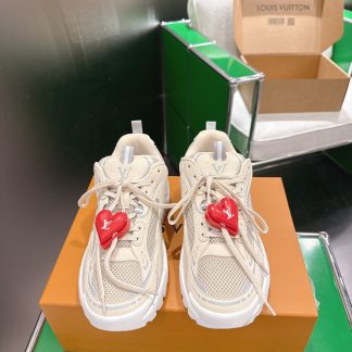 Louis Vuitton k005 LV TATIC RUNNER Sneakers LV Tatic Runner Sneakers 1990 LV