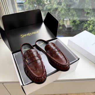 Saint Laurent G988Saint Lauren YSL 2026 YSL LoafersSlides logoLoafers logo
