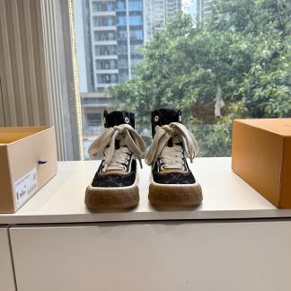 G317 Louis Vuitto LV L Archlight Skate LV Louis Vuitton LV