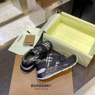 Burberry Sneakers