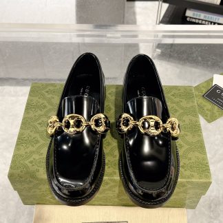 Gucci Flats