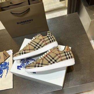 Burberry Sneakers