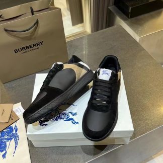Burberry Sneakers
