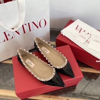 Valentino Flats