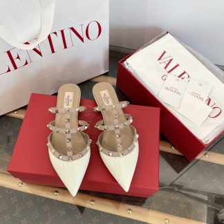 Valentino Flats