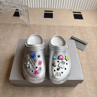 Balenciaga x Crocs Balenciaga x Crocs 25