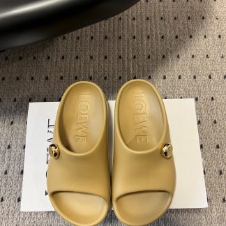 Loewe Slides