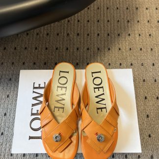Loewe Slides