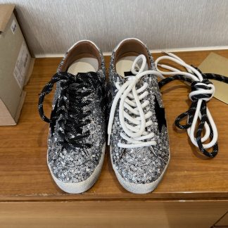 Golden Goose Sneakers