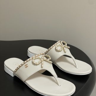Chanel Slides