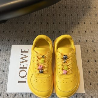 Loewe Sneakers