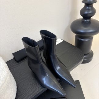 Saint Laurent Boots