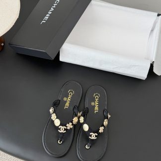Chanel Slides