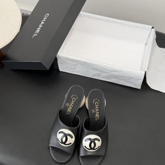 Chanel Slides