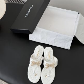 Chanel Slides