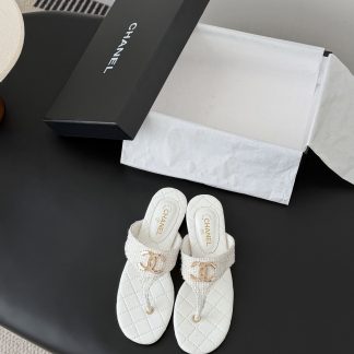 Chanel Slides