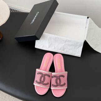 Chanel Slides
