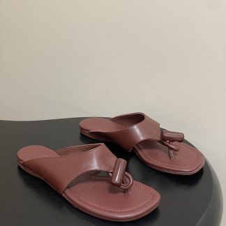 Loewe Flats