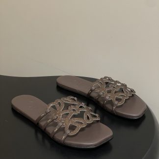 Loewe Flats