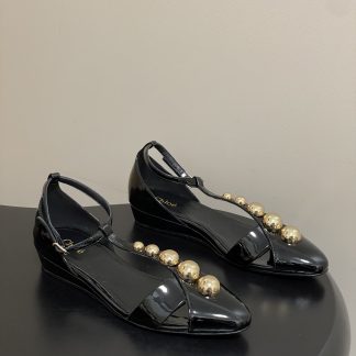 DYMONLATRY Sandals