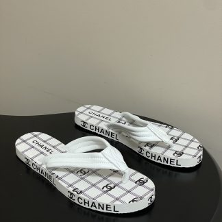 Chanel Slides