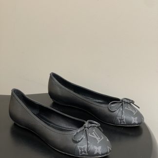 Louis Vuitton Flats