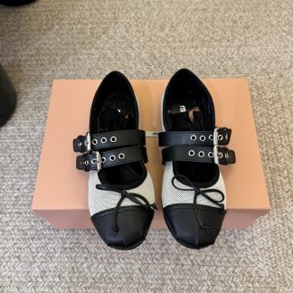 Miu Miu Casual Shoes