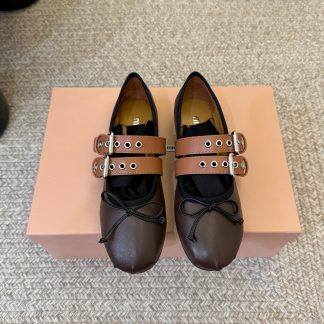 Miu Miu Casual Shoes
