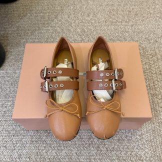 Miu Miu Casual Shoes