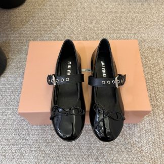 Miu Miu Casual Shoes