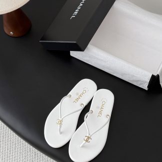 Chanel Slides