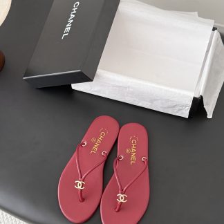 Chanel Slides