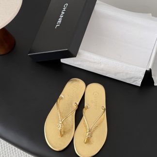 Chanel Slides