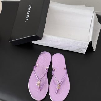 Chanel Slides