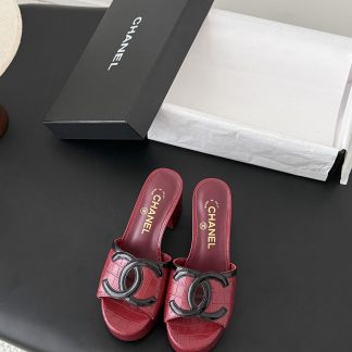 Chanel Slides