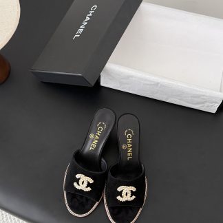 Chanel Slides