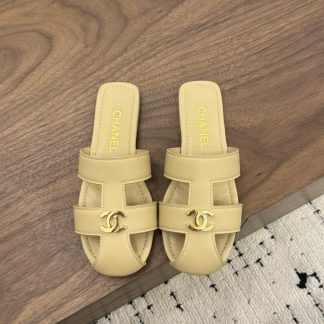 Chanel Spot Sale P320 𝗖𝗛 𝗔𝗡𝗟 𝟐𝟬𝟐𝟔 Slides C