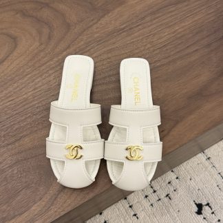 Chanel Spot Sale P320 𝗖𝗛 𝗔𝗡𝗟 𝟐𝟬𝟐𝟔 Slides C