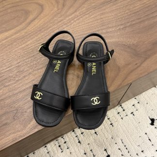 Chanel Spot Sale P305 𝗖𝗛 𝗔𝗡𝗟 𝟐𝟬𝟐𝟔 Slides C
