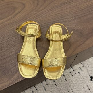 Chanel Spot Sale P305 𝗖𝗛 𝗔𝗡𝗟 𝟐𝟬𝟐𝟔 Slides C