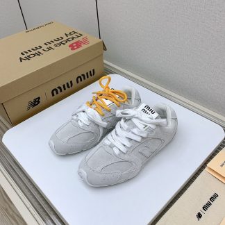 New Balance Flats