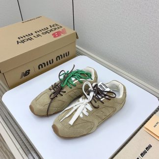 New Balance Flats